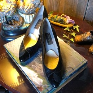 Sesto Meucci  black leather pump